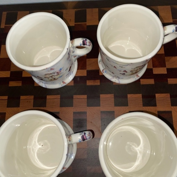 18 oz plastic cup covers 18 Oz. Gold Plastic Cups main image 0